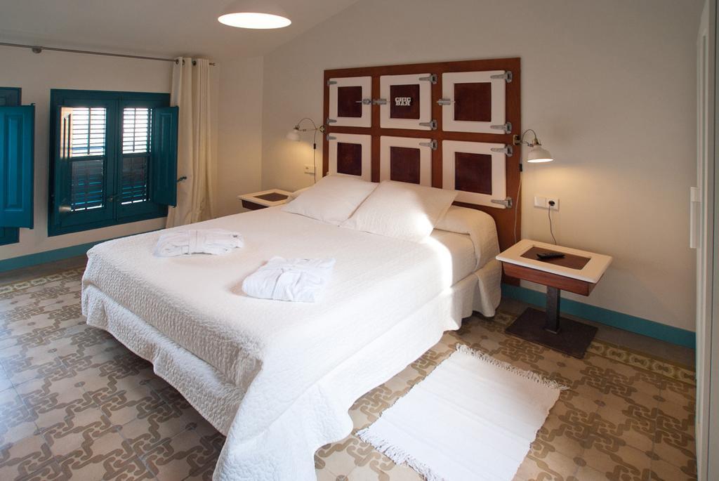 Hotel Hostal Chic Sant Feliu de Guíxols Cameră foto